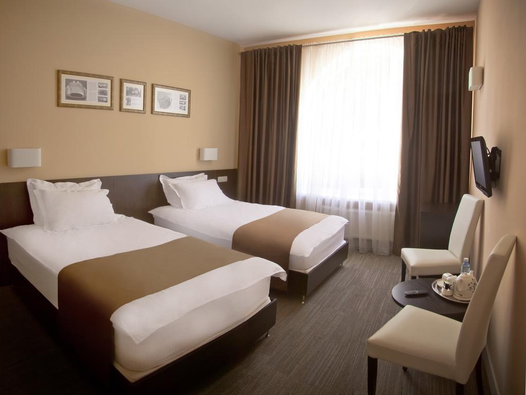 Hotel Schiller Kamjanske Pokoj fotografie